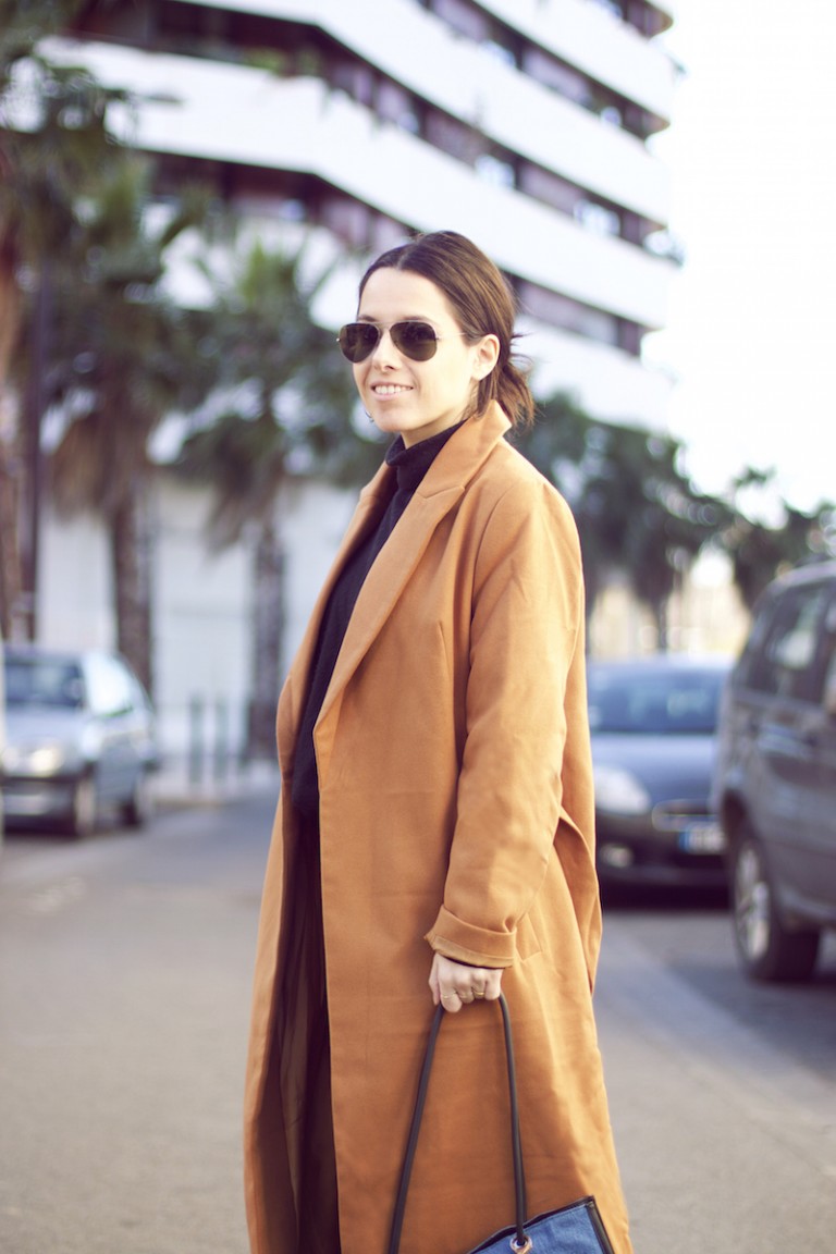 Manteau Camel En Fausse Fourrure - Taille 38 - Upcycling - Occasion Très Bon état